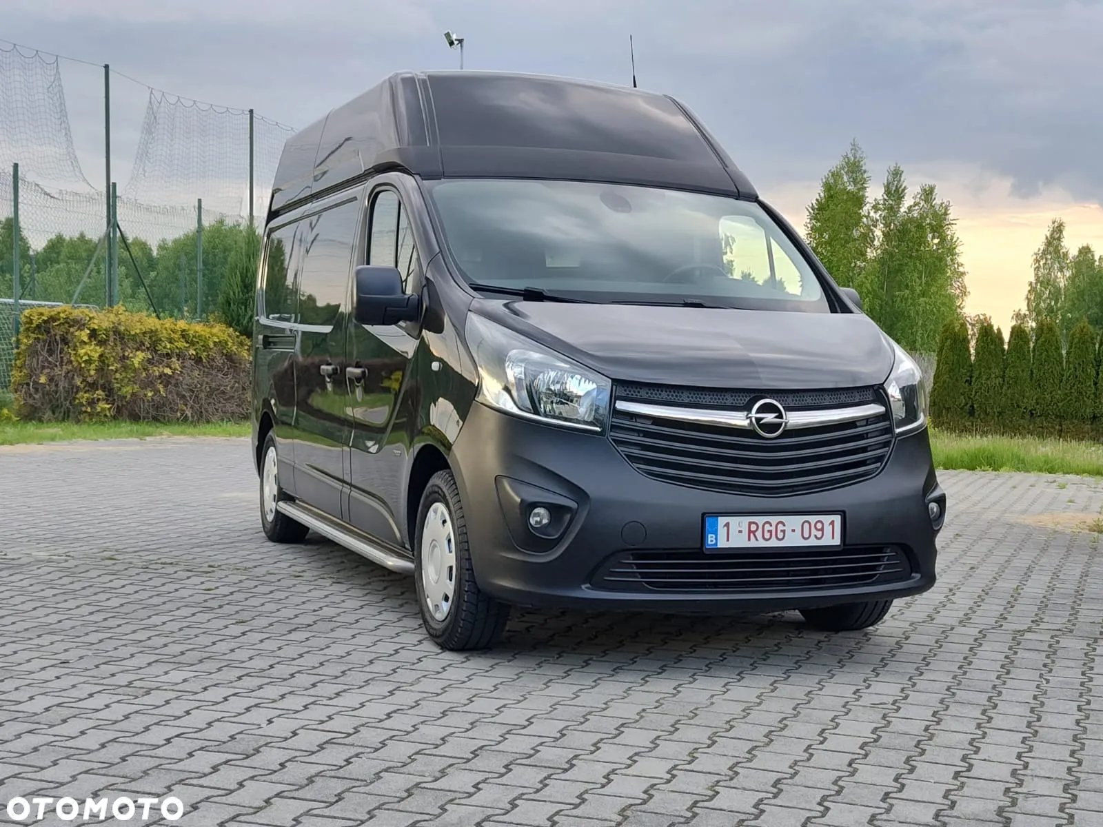 Opel Vivaro - 12