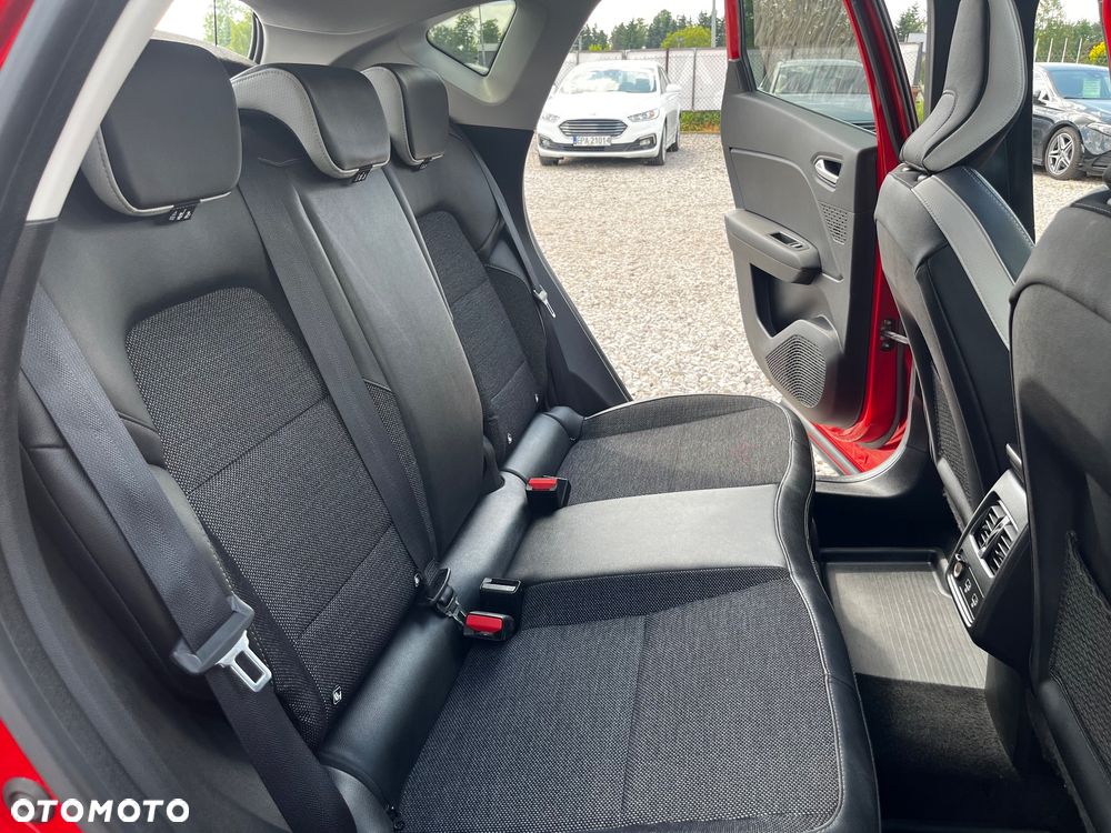 Renault Captur 1.3 TCe mHEV Techno EDC - 36