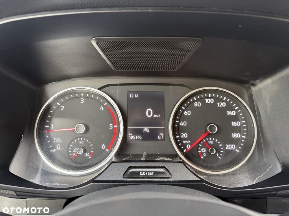 Volkswagen Crafter - 12