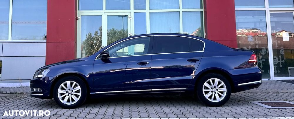 Volkswagen Passat - 21