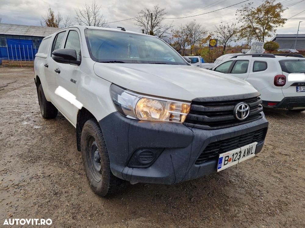 Toyota Hilux 4x4 Double Cab M/T Style - 24