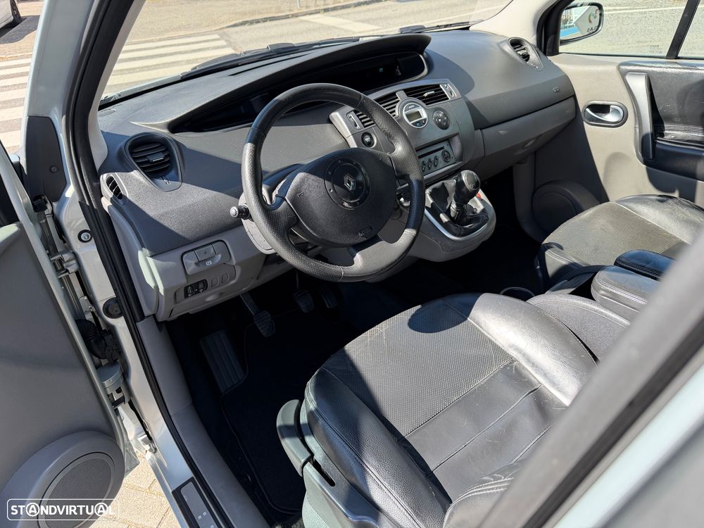 Renault Scénic 1.9 dCi Privilège Luxe - 24