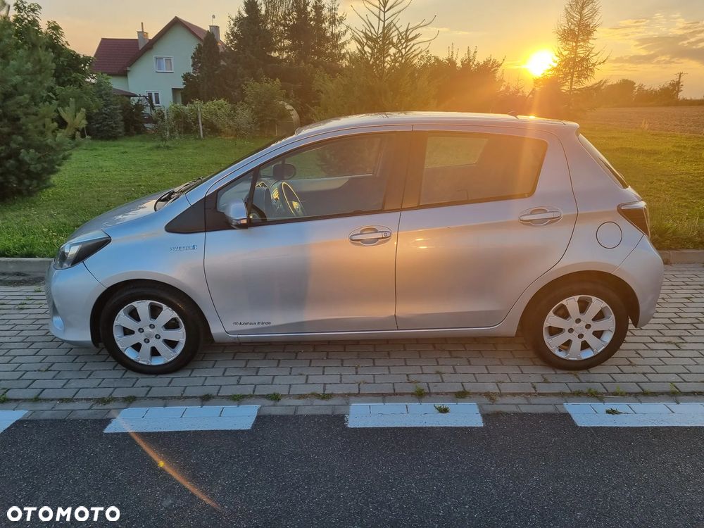 Toyota Yaris 1.5 VVT-i - 2