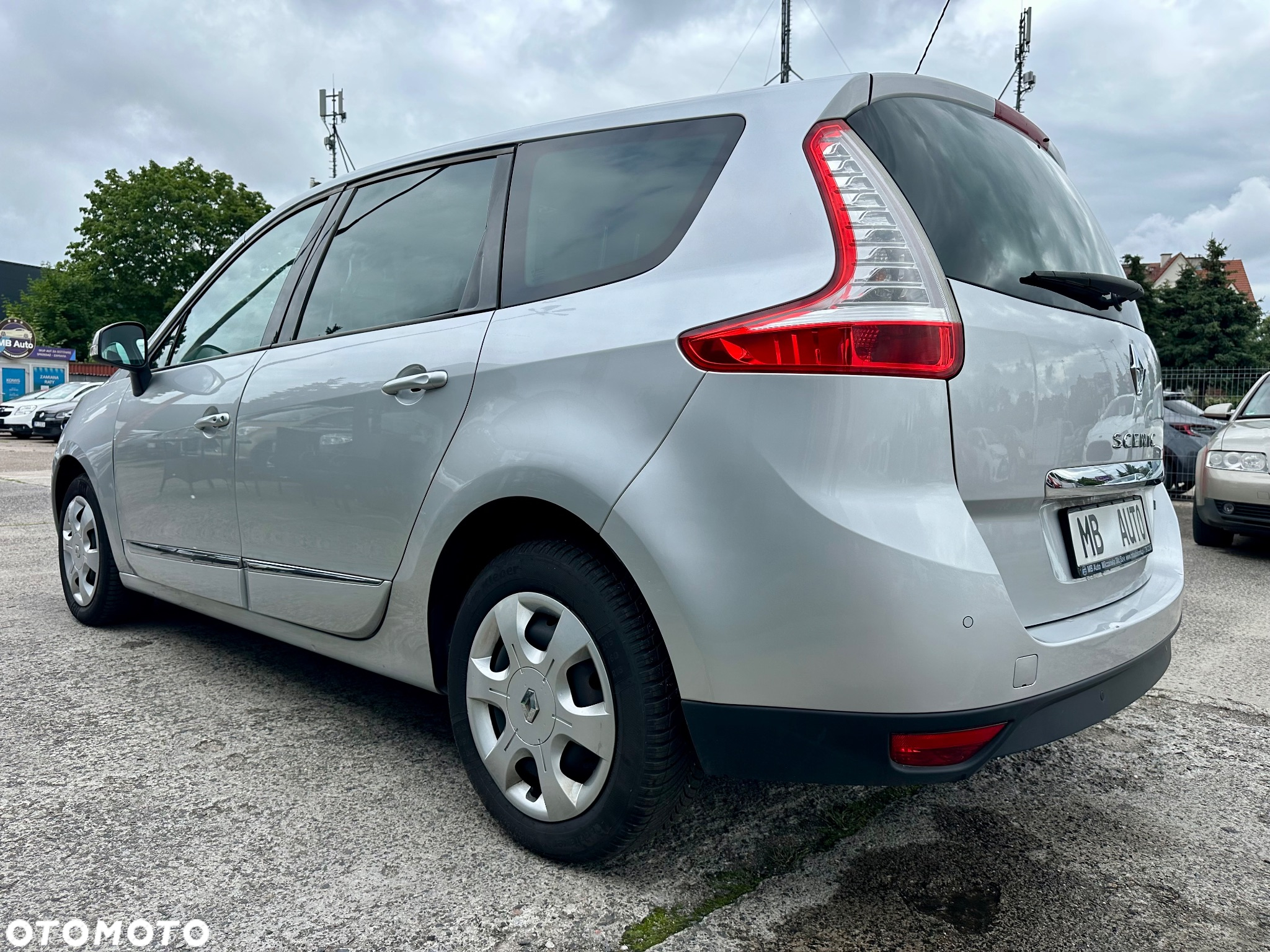 Renault Scenic 1.4 16V TCE Privilege - 4