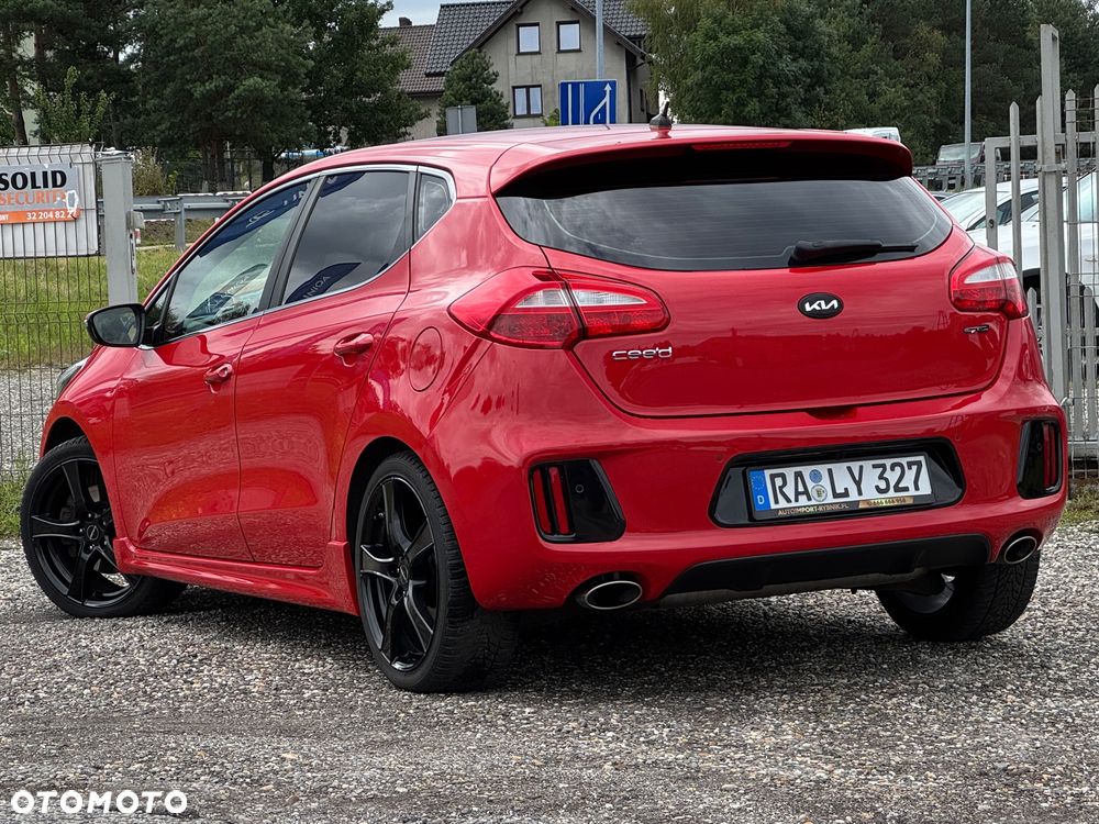 Kia Ceed 1.6 CRDi GT Line DCT - 4