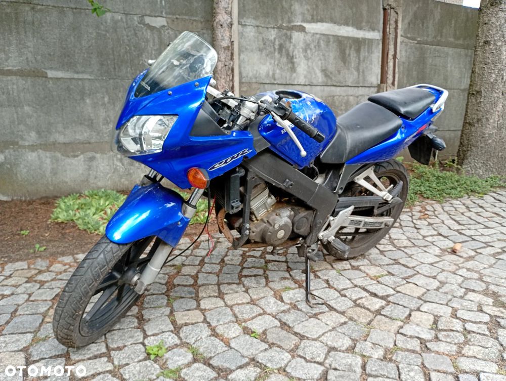 Honda CBR - 5