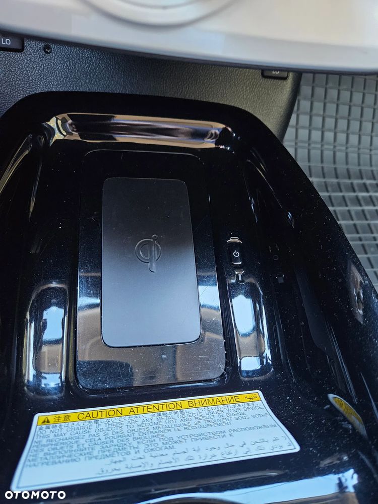 Toyota Prius 1.8 Hybrid Premium - 13