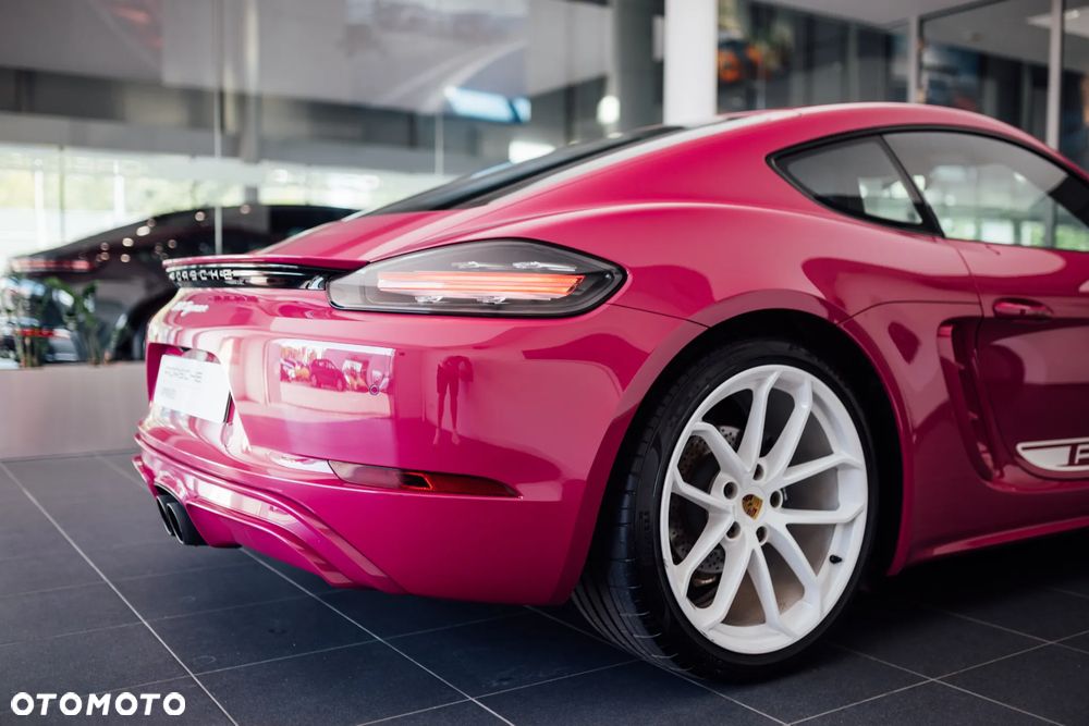 Porsche 718 Cayman GPF Style Edition PDK - 17