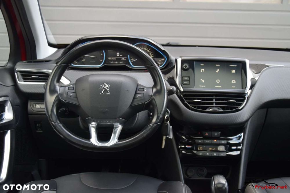 Peugeot 2008 - 32