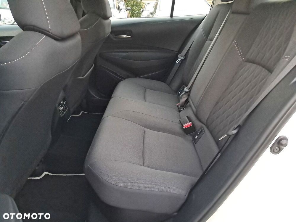 Toyota Corolla 1.8 Hybrid Comfort - 12