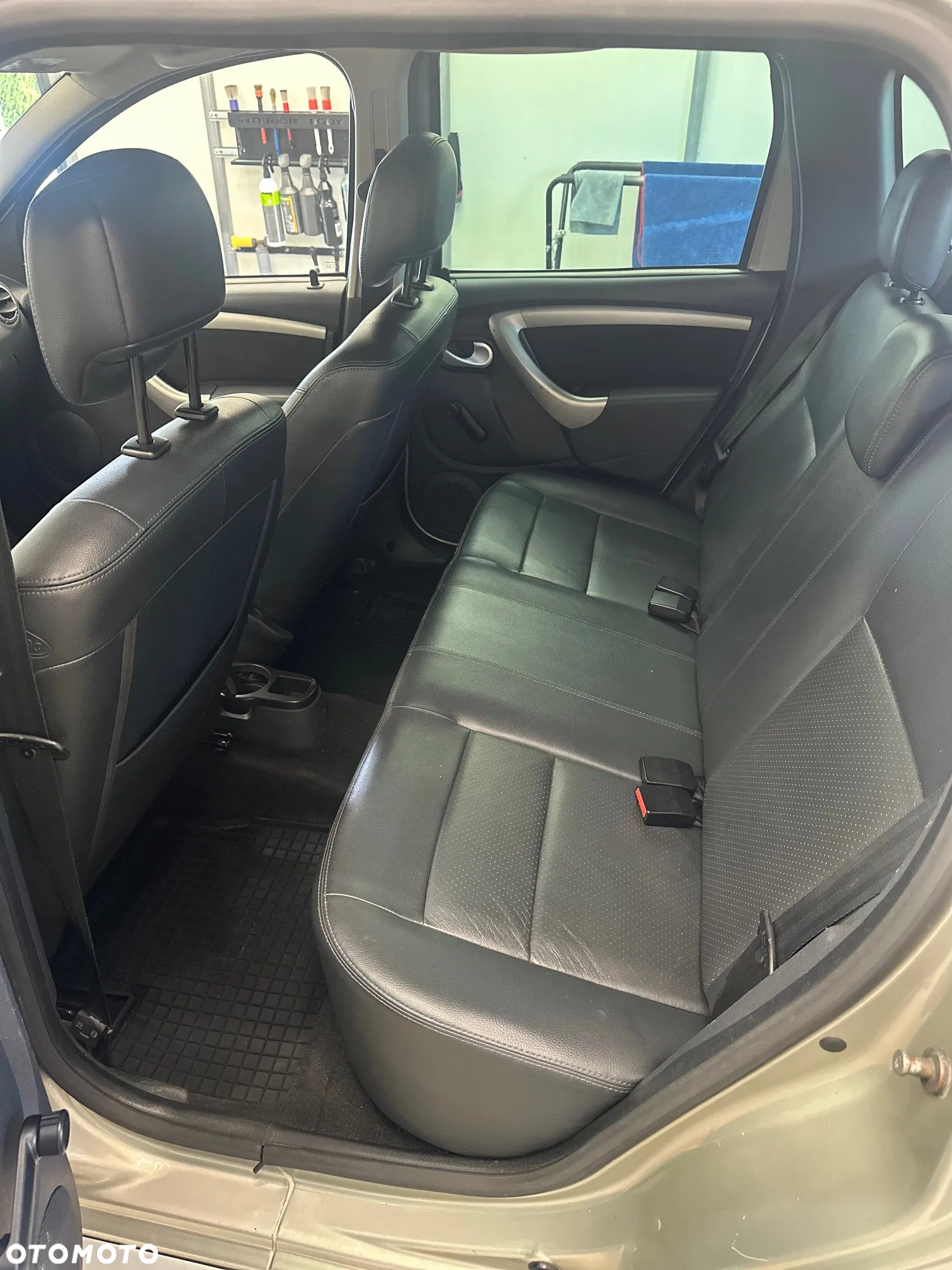 Dacia Duster 1.5 dCi Laureate - 10