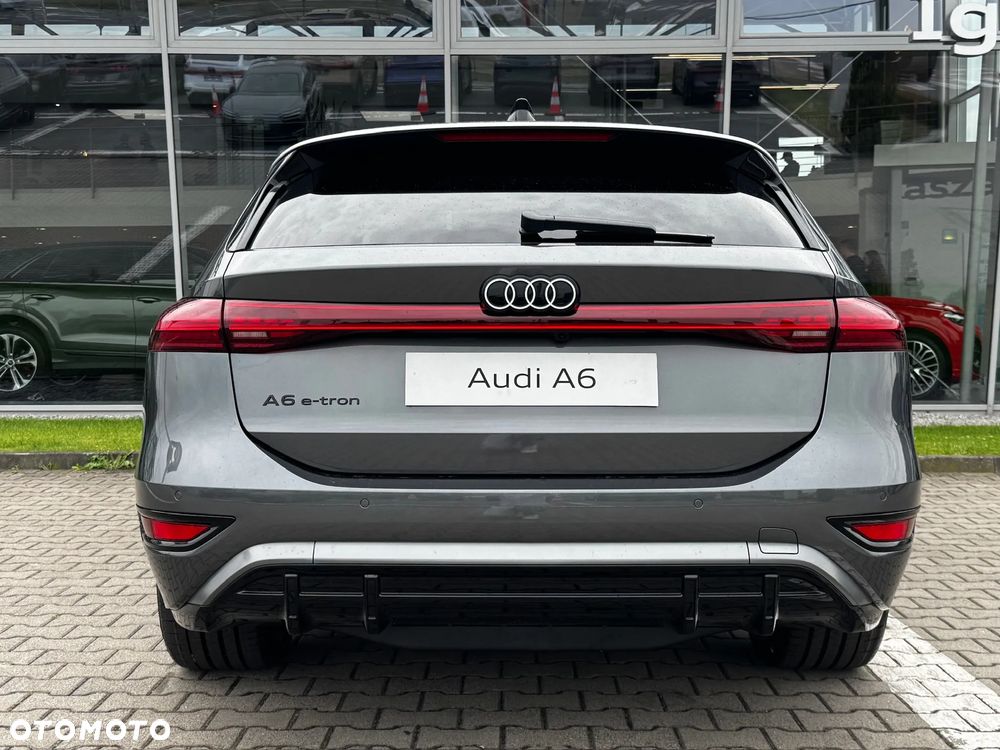 Audi A6 Avant e-tron - 8