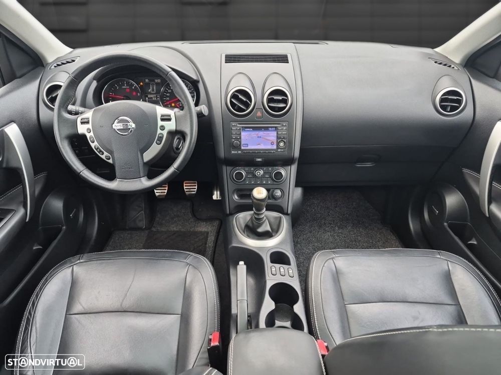 Nissan Qashqai +2 1.6 dCi Tekna Premium 18 360 S&S - 9