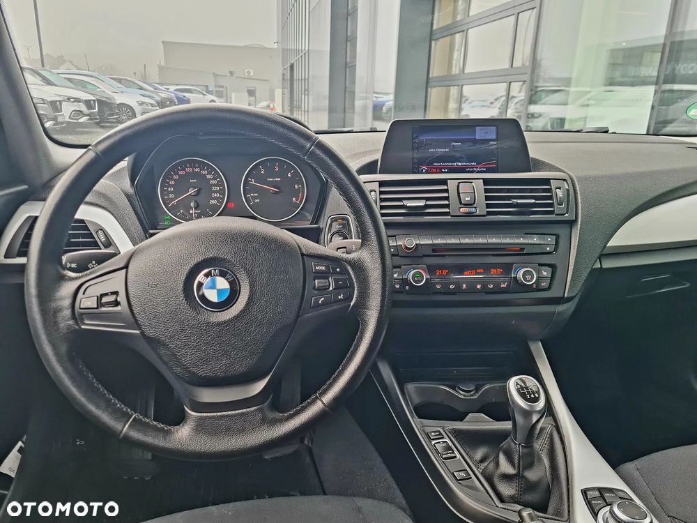 BMW Seria 1 120d - 6
