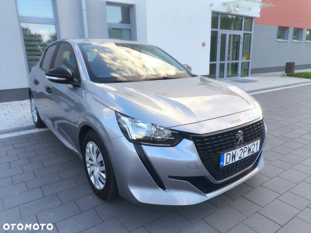 Peugeot 208 - 3