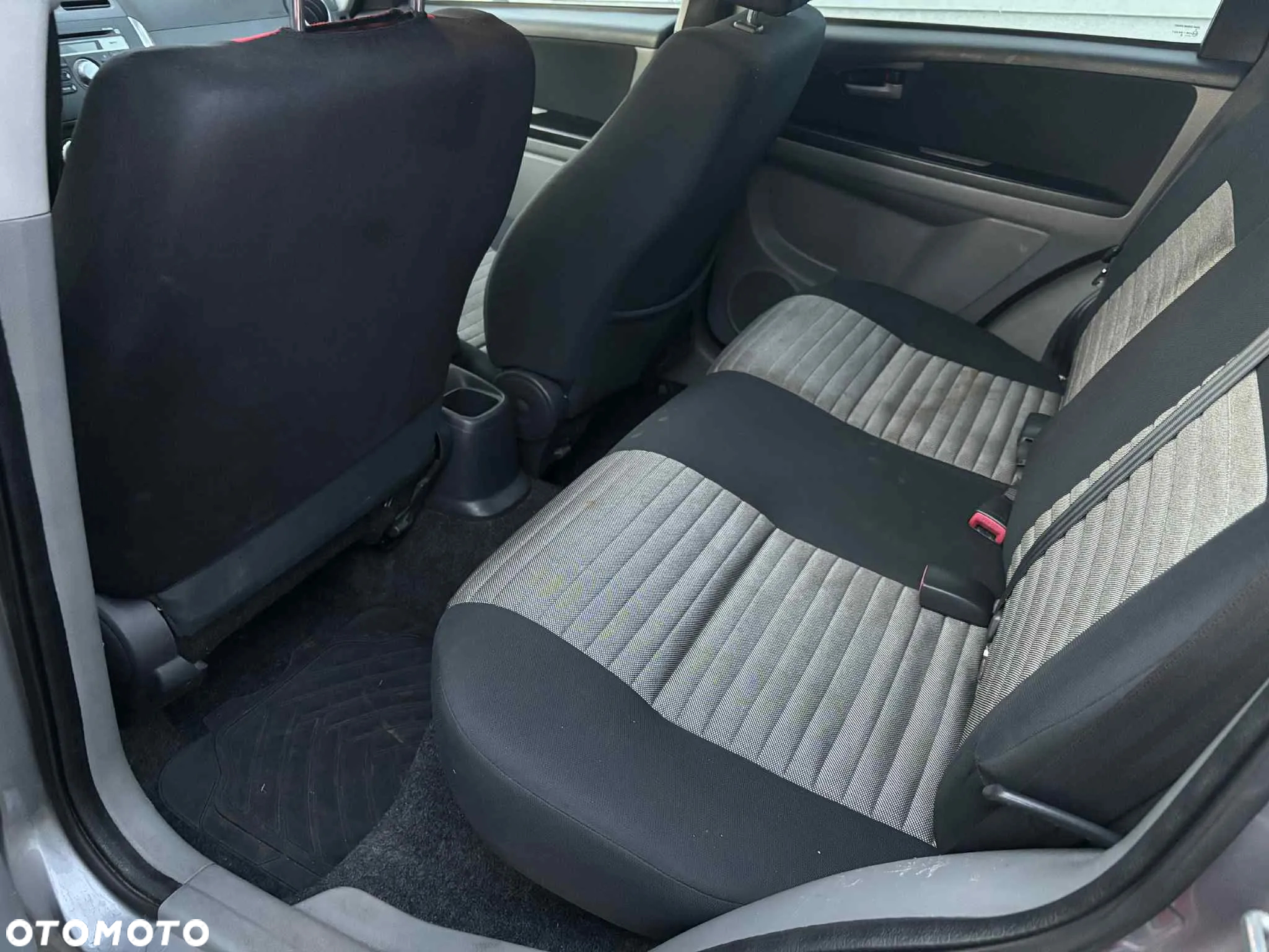 Suzuki SX4 1.6 GS / Premium - 6