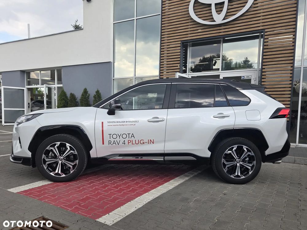 Toyota RAV4 - 5