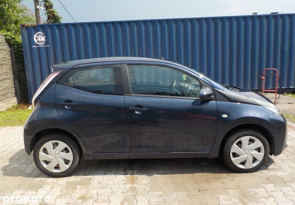 Toyota Aygo - 10