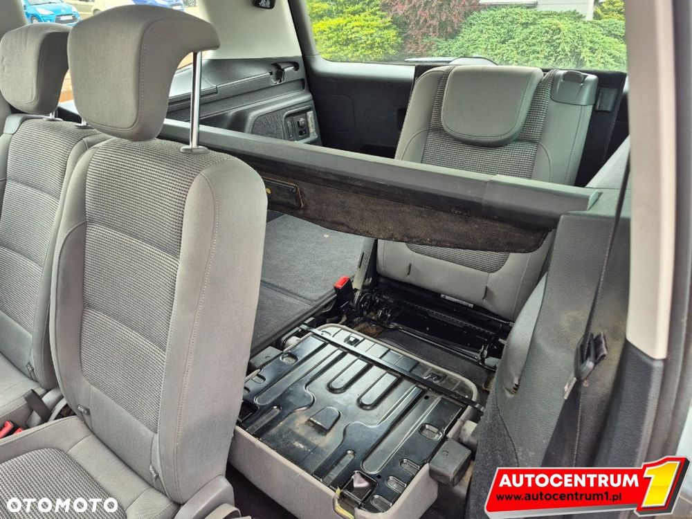 Volkswagen Sharan - 18
