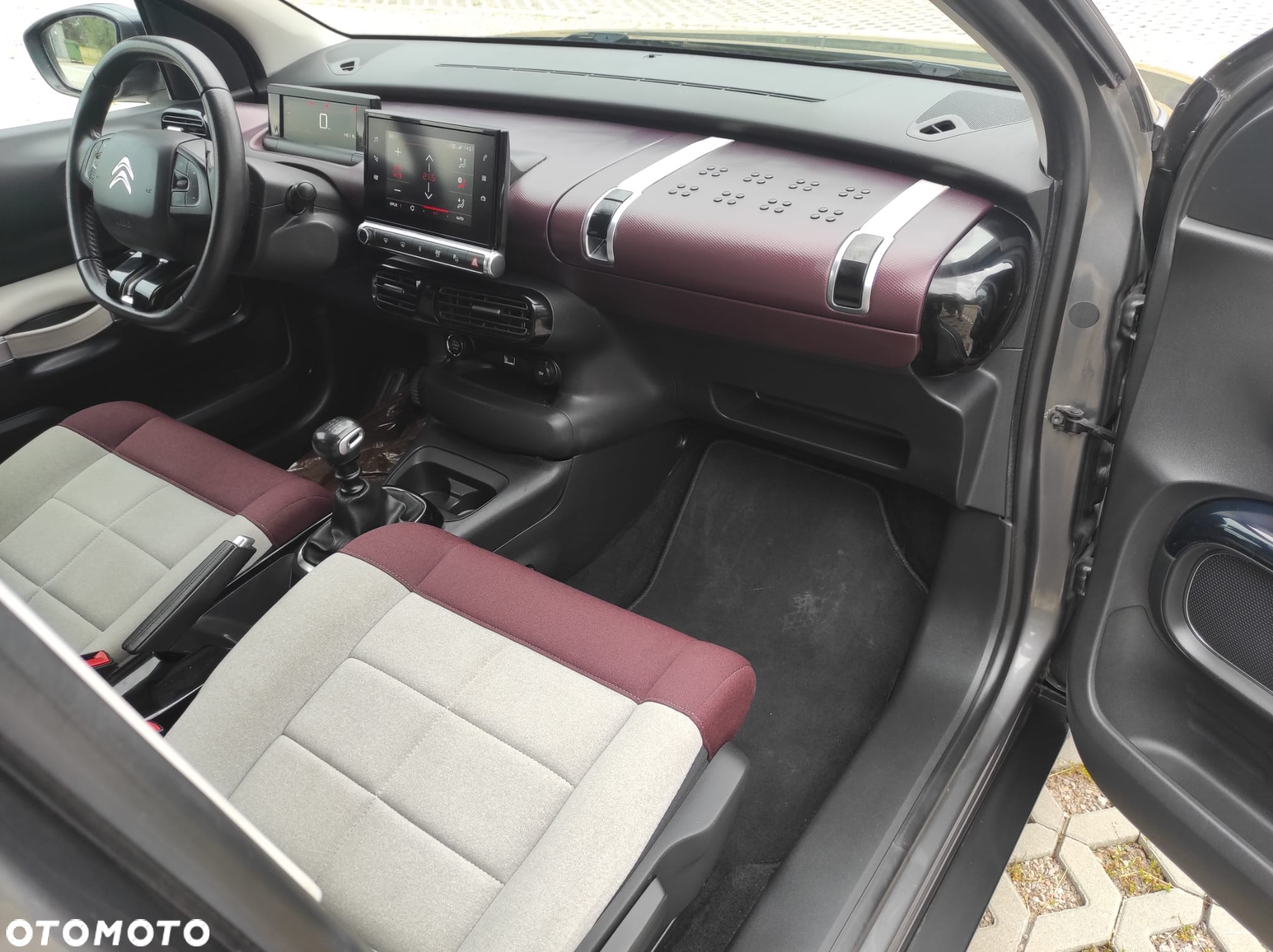 Citroën C4 Cactus - 9