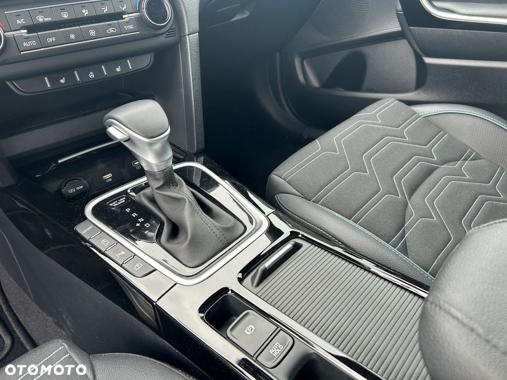 Kia XCeed 1.6 T-GDI Tribute DCT - 12