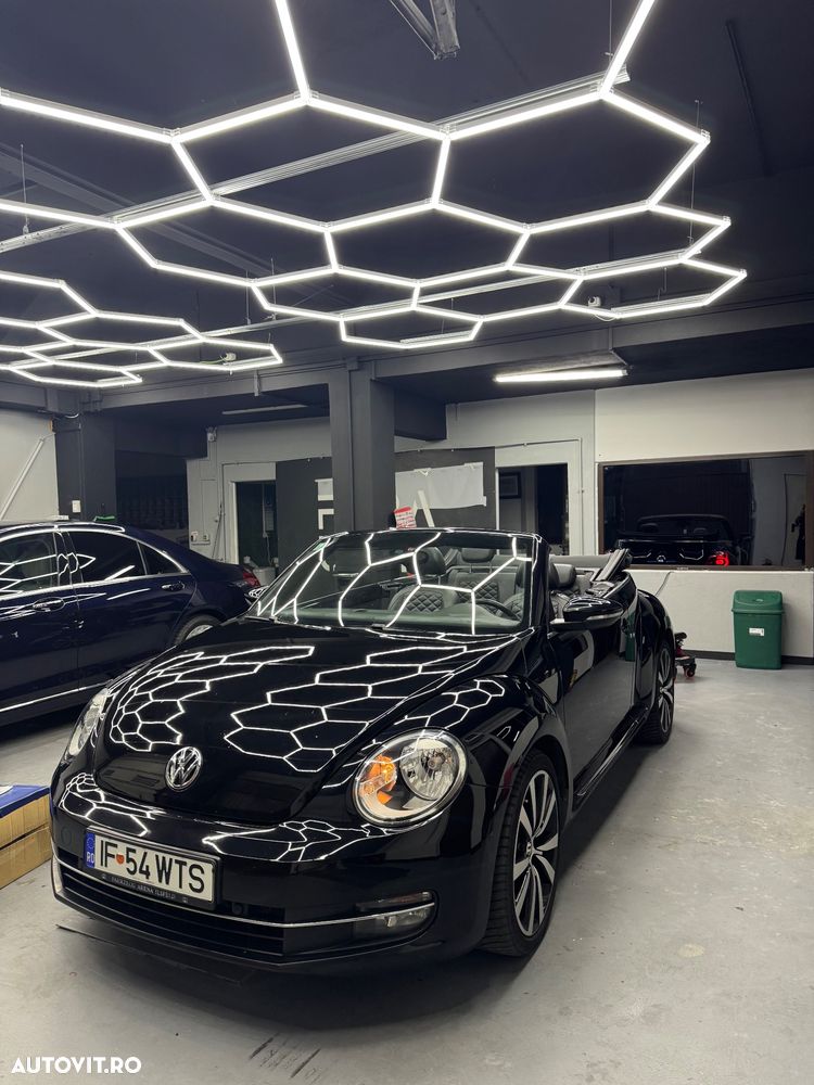 Volkswagen Beetle 2.0 TSI DSG6 Sport - 2