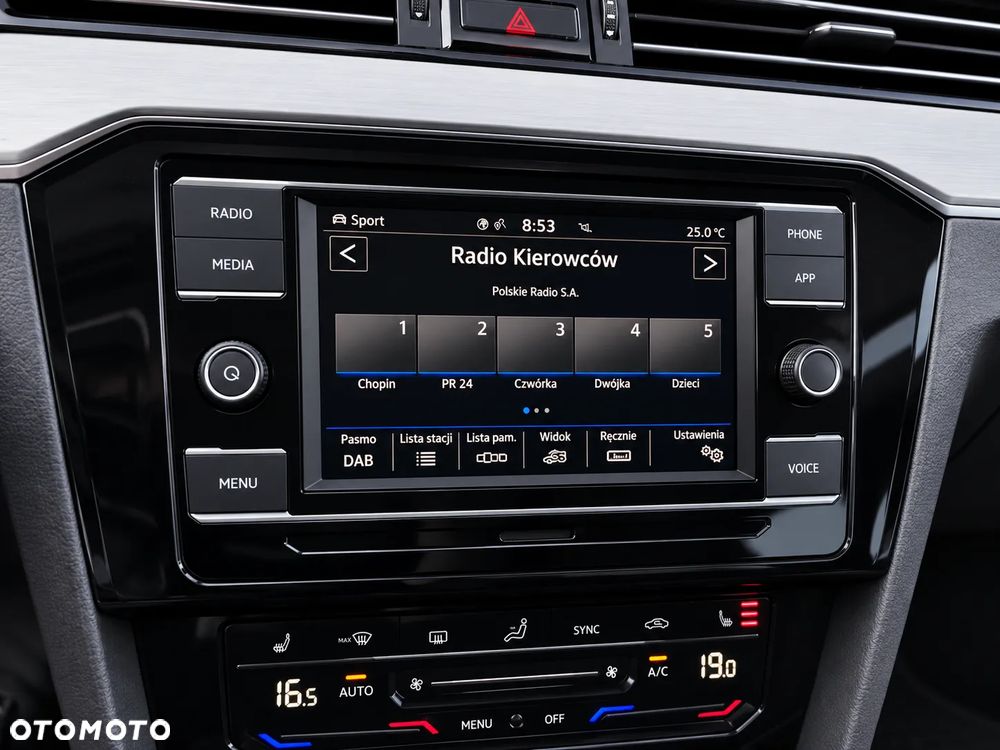 Volkswagen Passat 1.5 TSI EVO Elegance DSG - 11