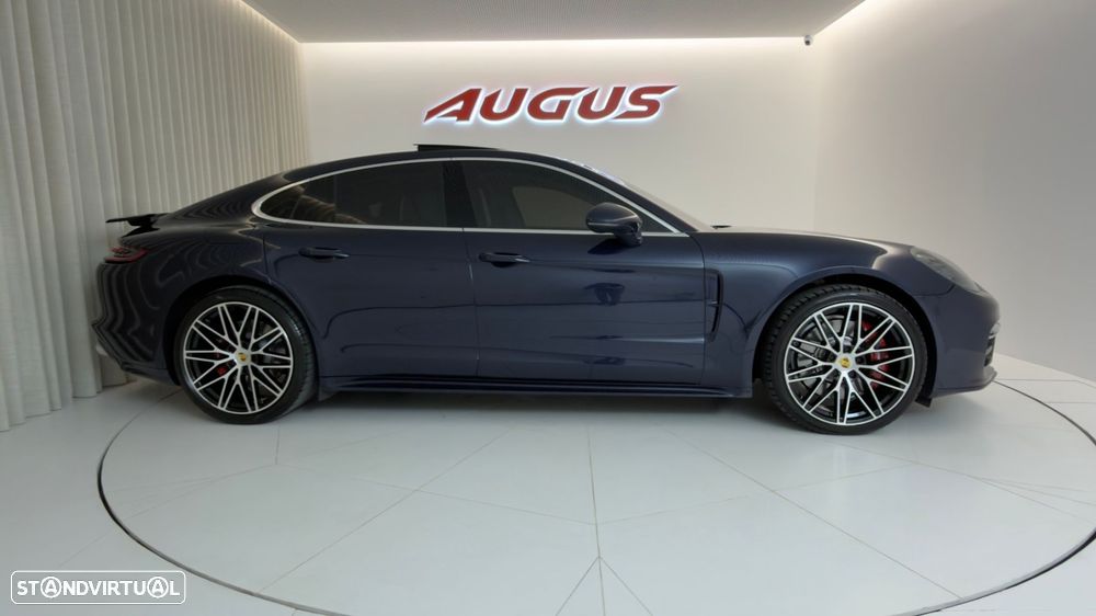 Porsche Panamera 4 E-Hybrid - 2