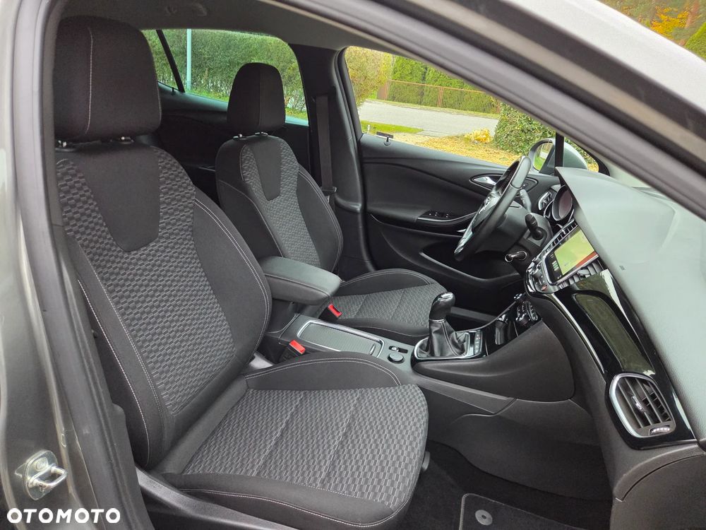 Opel Astra 1.4 Turbo Dynamic - 21