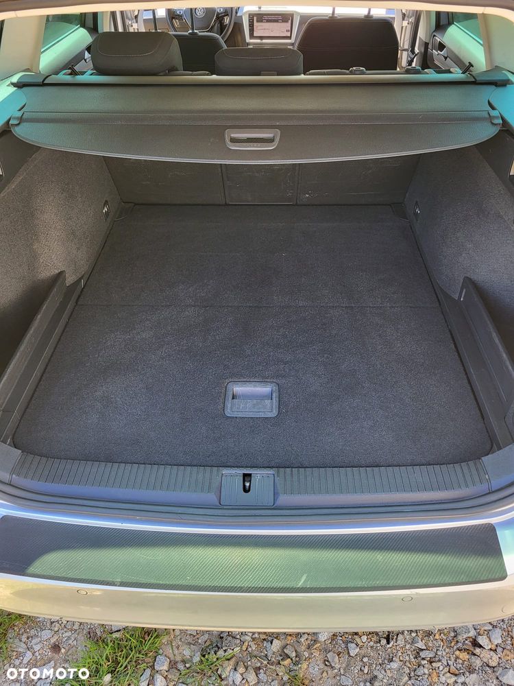 Volkswagen Passat 2.0 TDI BMT SCR Comfortline DSG7 - 11