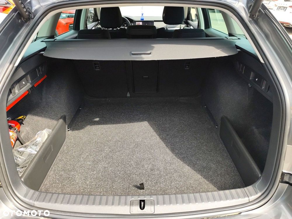 Skoda Octavia 2.0 TDI Style DSG - 17