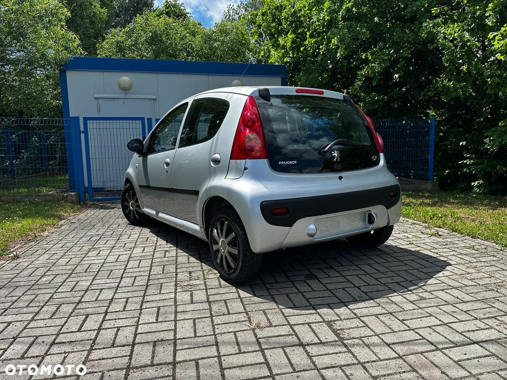 Peugeot 107 70 2-Tronic Filou - 5