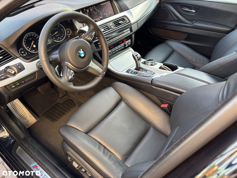 BMW Seria 5 M550d xDrive - 8