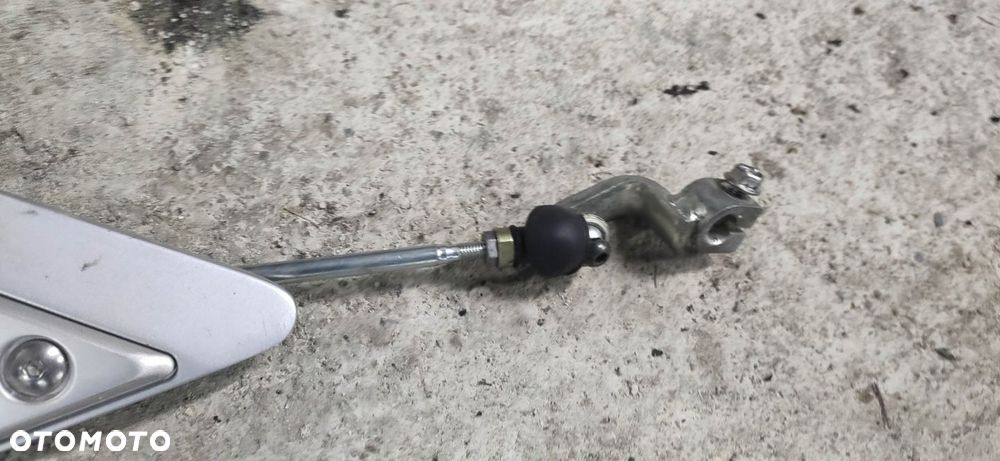 EU SET LEWY PRZÓD DŹWIGNIA YAMAHA FAZER FZ6 04- - 4