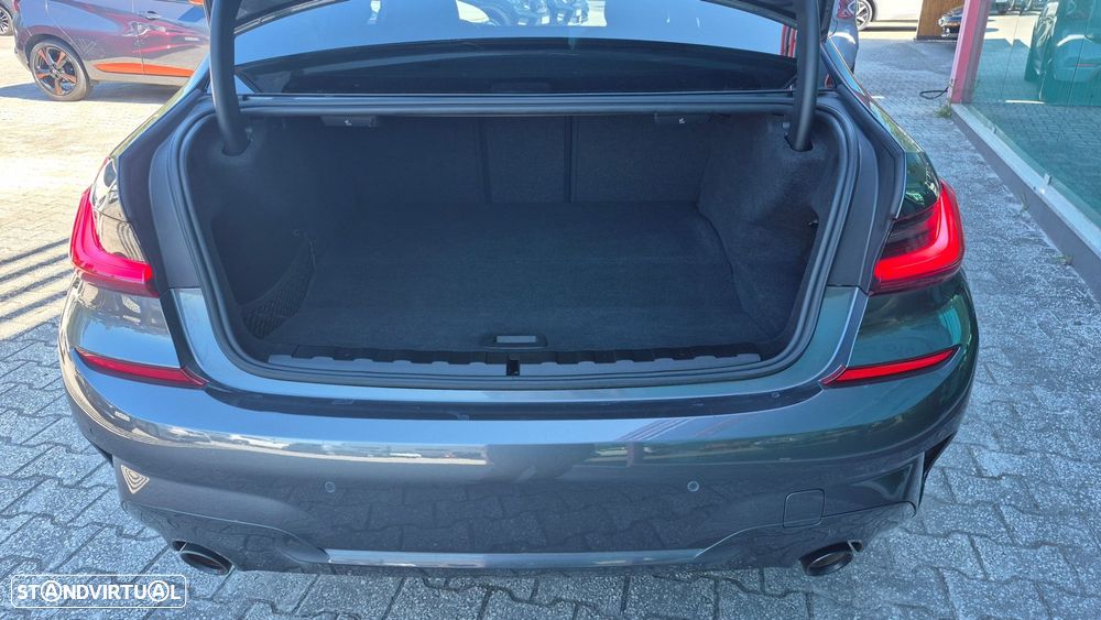 BMW 320 e Pack M Auto - 23