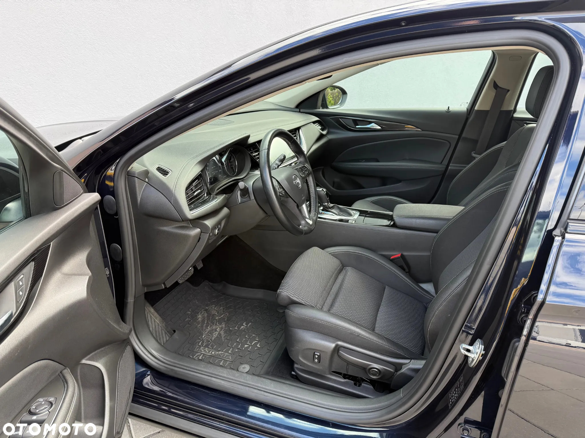 Opel Insignia 2.0 CDTI 4x4 Elite S&S - 10