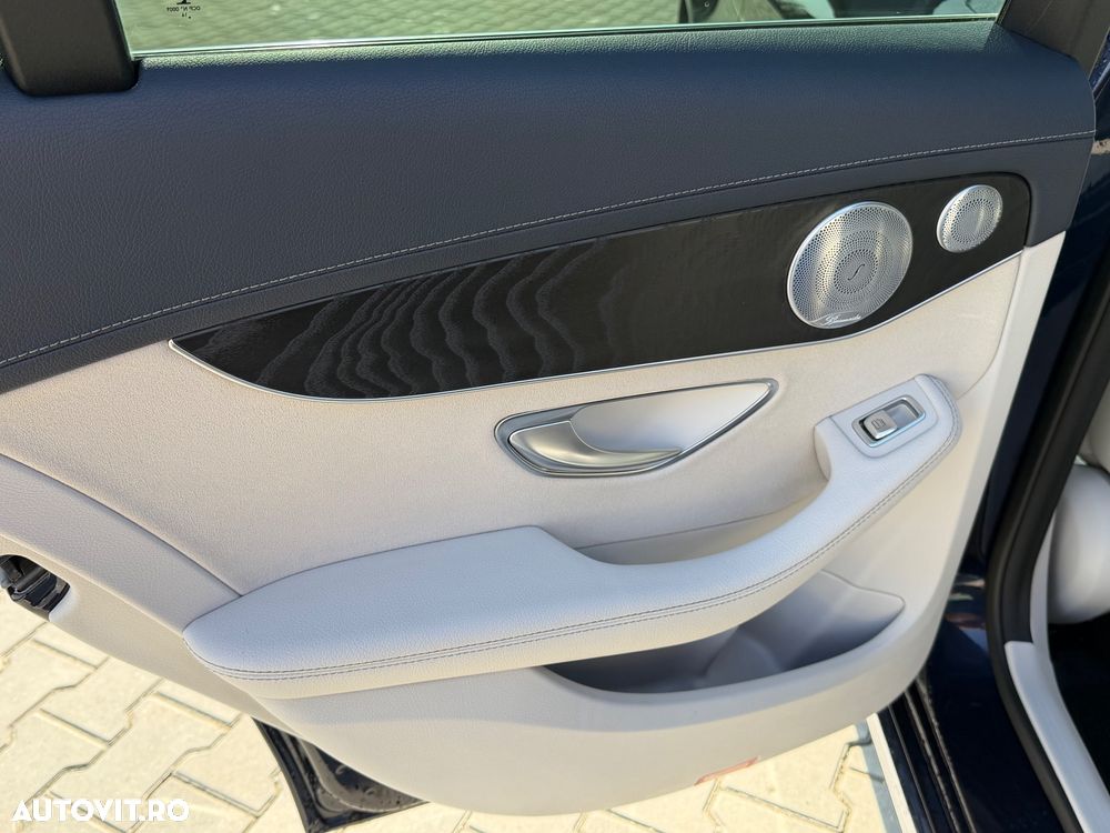 Mercedes-Benz C 250 d 4Matic 9G-TRONIC Exclusive - 12