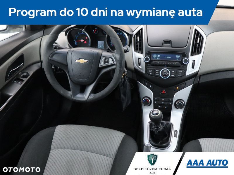 Chevrolet Cruze - 9
