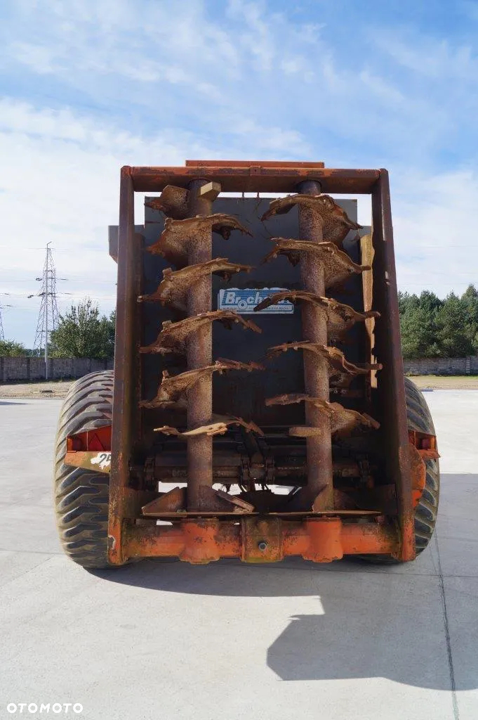 Brochard Rozrzutnik Obornika Dragon 1300 12 Ton - 7