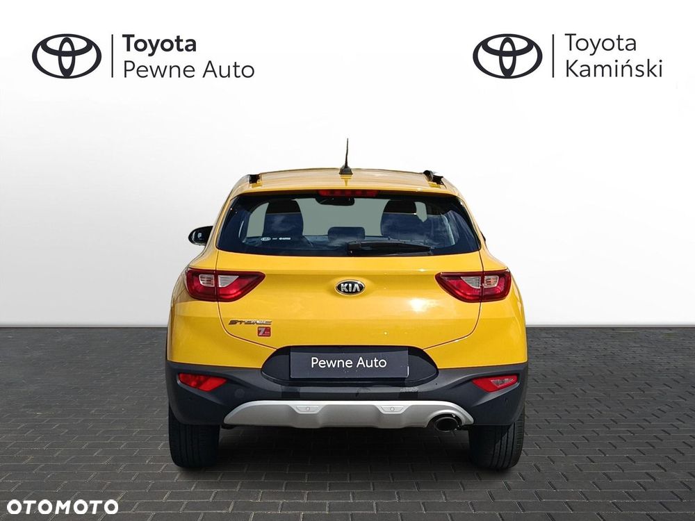 Kia Stonic 1.4 L - 4