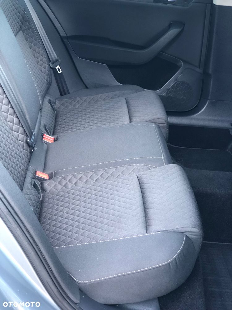 Skoda Superb 2.0 TDI DSG Style - 33
