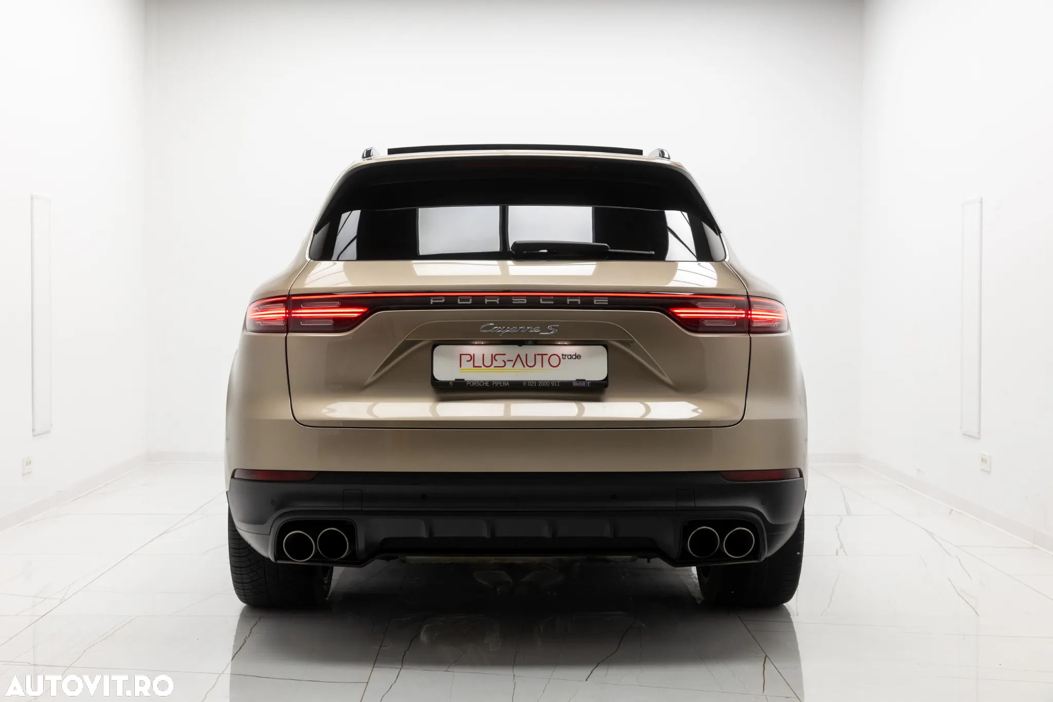 Porsche Cayenne S - 13