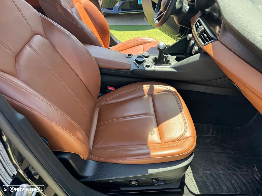 Alfa Romeo Giulia 2.2 Super - 21