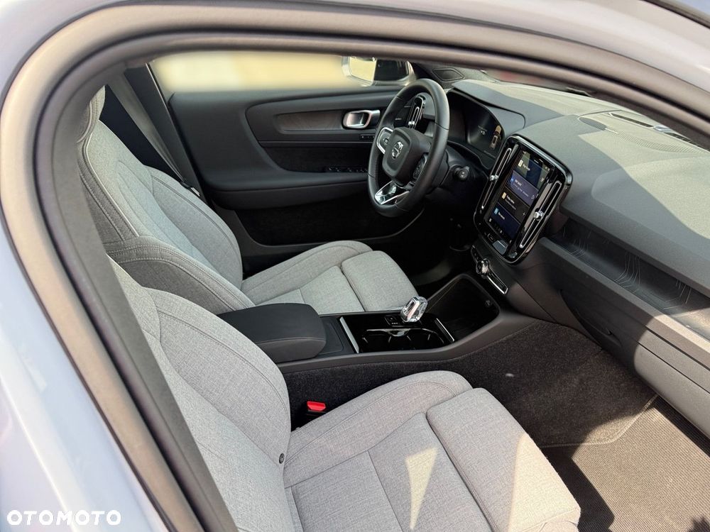 Volvo XC 40 - 27