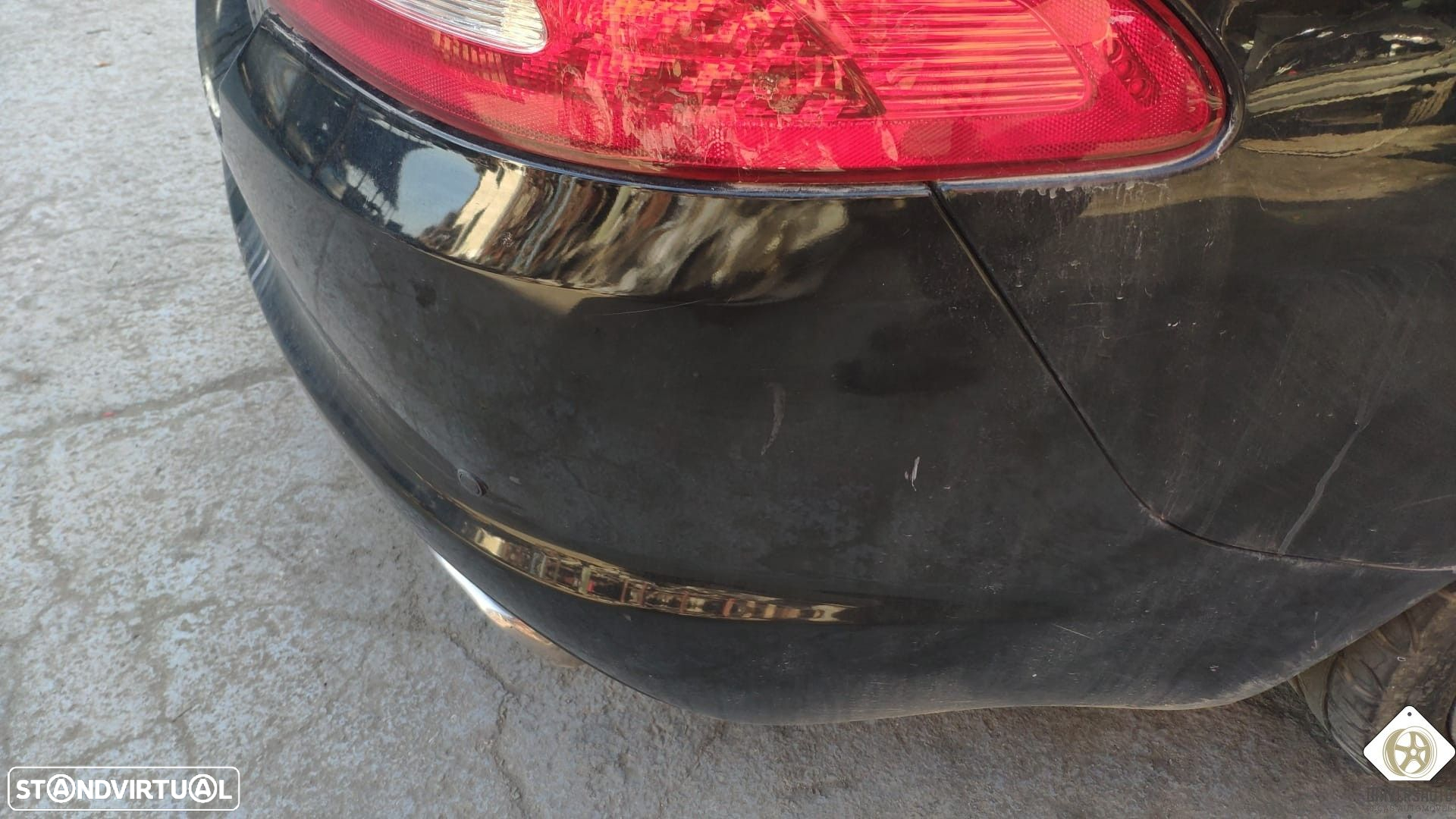 PARA-CHOQUES TRASEIRO JAGUAR XF 2009 - 2
