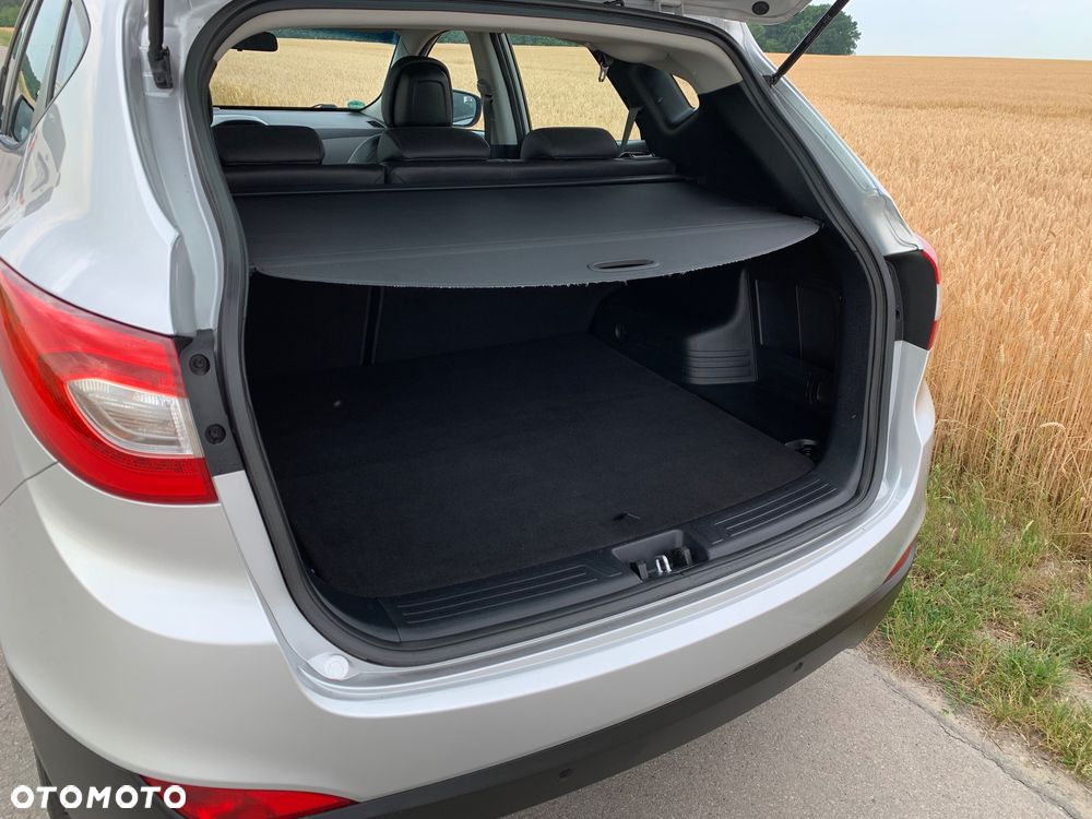 Hyundai ix35 blue 1.6 2WD Finale - 19