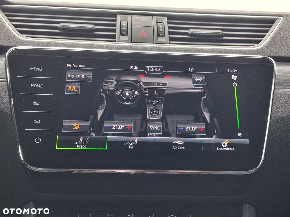 Skoda Superb 2.0 TDI SCR Style DSG - 24