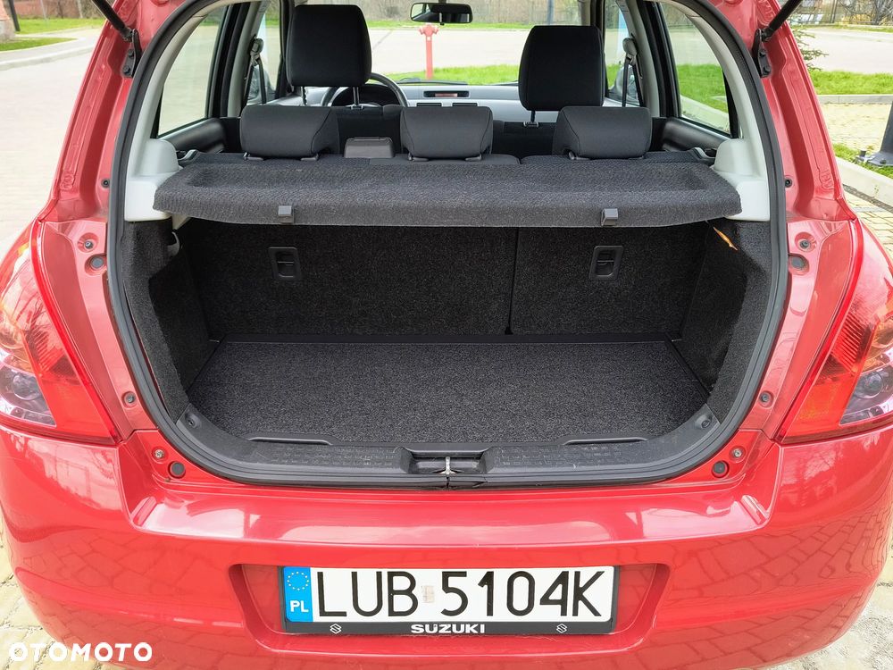 Suzuki Swift 1.3 DDiS Comfort - 10