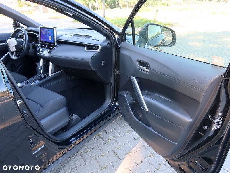 Toyota Corolla Cross 2.0 Hybrid Comfort - 16