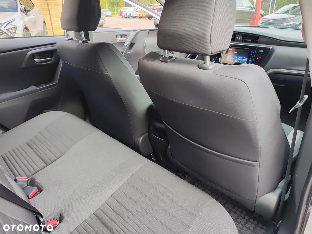 Toyota Auris Hybrid 135 Premium - 25